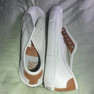 FRYE Gia White Low Top Sneakers